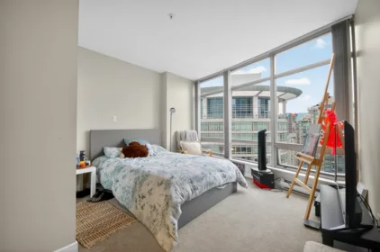 Office / Den Photo of 2205 1200 Alberni Street, Vancouver, BC
