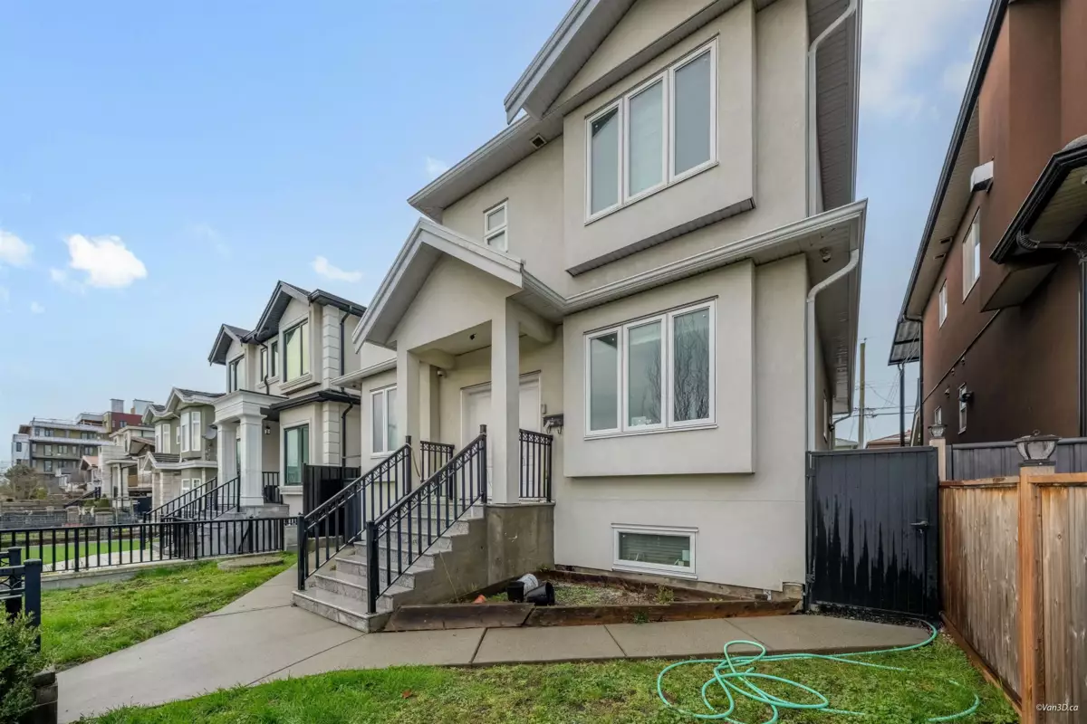 Exterior Rear Photo of 763 E 57th Avenue, Vancouver, BC