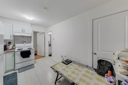 Primary Bathroom Photo of 763 E 57th Avenue, Vancouver, BC