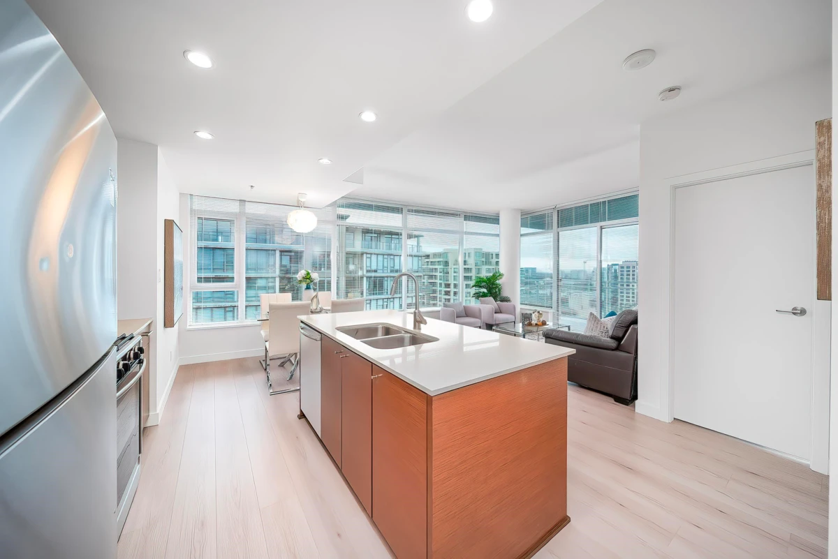 Dining Area Photo of 1703 5900 Alderbridge Way, Richmond, BC