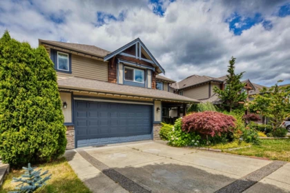 22997 Gilbert Drive, Maple Ridge, BC, Maple Ridge — Single Family Residence for sale