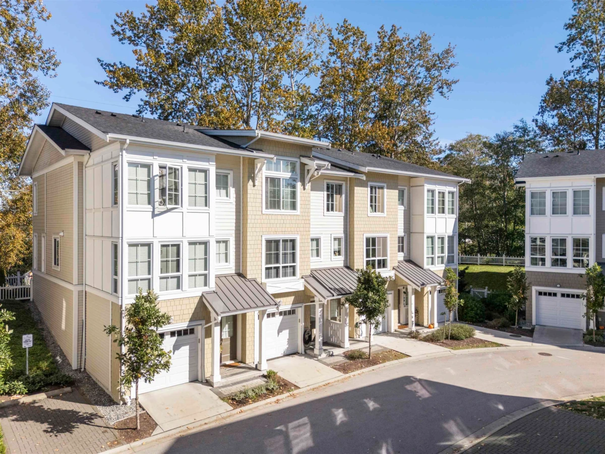 Exterior Rear Photo of 27 5551 Admiral Way, Ladner, BC