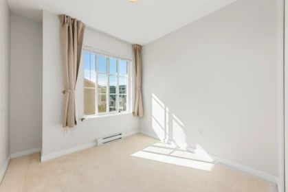 Basement Recreation Room Photo of 27 5551 Admiral Way, Ladner, BC