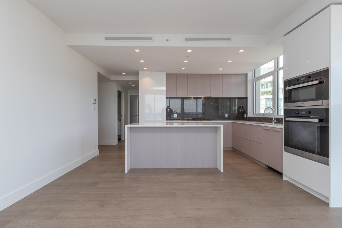 Living Room Photo of 1701 1632 Lions Gate Lane, North Vancouver, BC