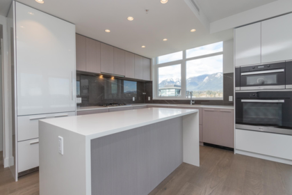 1701 1632 Lions Gate Lane, North Vancouver, BC, North Vancouver — Apartment/Condo for sale
