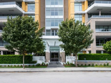 305 1501 Vidal Street, White Rock, BC, White Rock — Apartment/Condo for sale
