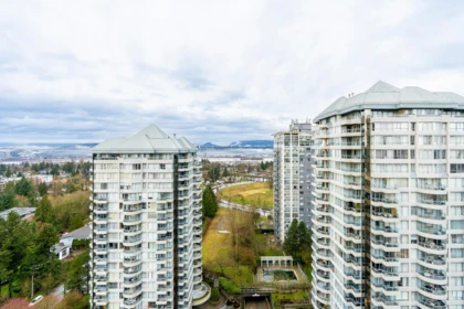 Hallway Photo of 1901 13380 108 Avenue, Surrey, BC