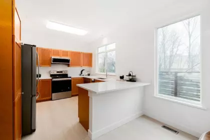 11888 Springdale Drive, Pitt Meadows, BC, Pitt Meadows — Single Family Residence for sale