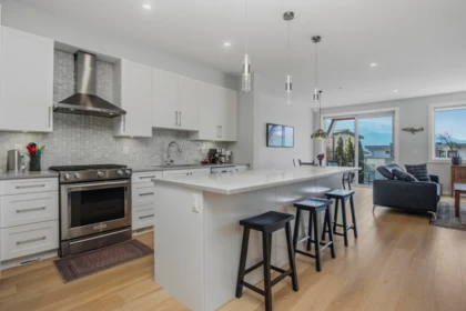 41314 Horizon Drive, Squamish, BC, Squamish — Half Duplex for sale