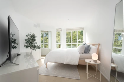 Entry Foyer Photo of 420 3440 W Broadway, Vancouver, BC