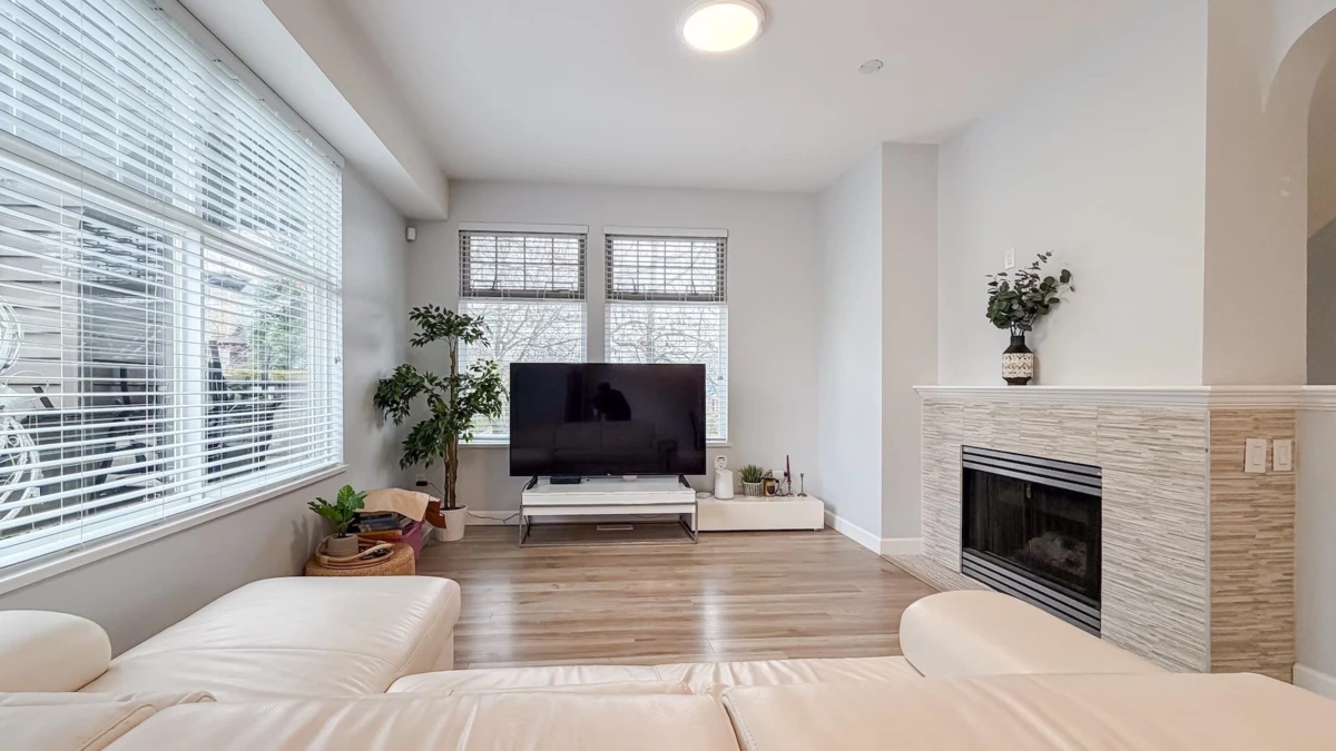 Dining Area Photo of 92 6888 Robson Drive, Richmond, BC