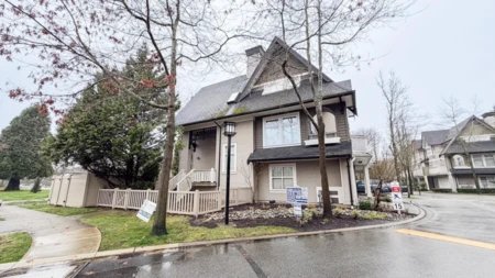 92 6888 Robson Drive, Richmond, BC, Richmond — Townhouse for sale