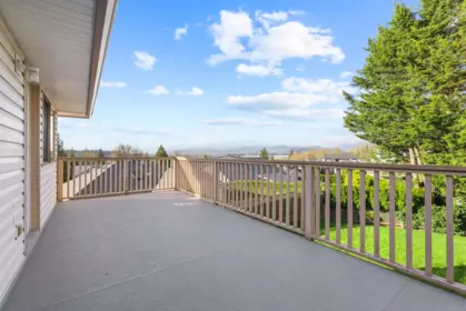 34495 Picton Place, Abbotsford, BC, Abbotsford — Single Family Residence for sale
