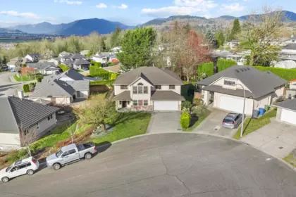 34495 Picton Place, Abbotsford, BC, Abbotsford — Single Family Residence for sale