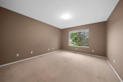 Garage Interior Photo of 34495 Picton Place, Abbotsford, BC