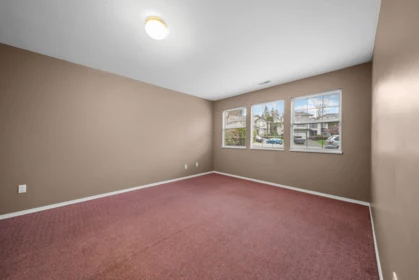Hot Tub / Spa Photo of 34495 Picton Place, Abbotsford, BC