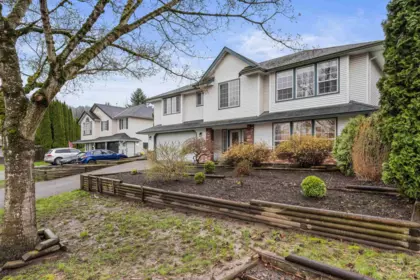 5642 Thornhill Street, Chilliwack, BC, Chilliwack — Single Family Residence for sale