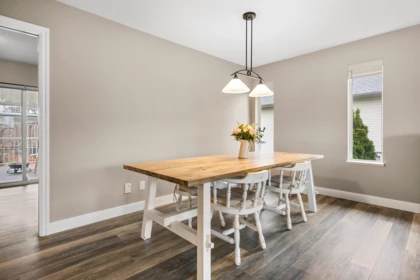 Primary Bedroom Photo of 5642 Thornhill Street, Chilliwack, BC