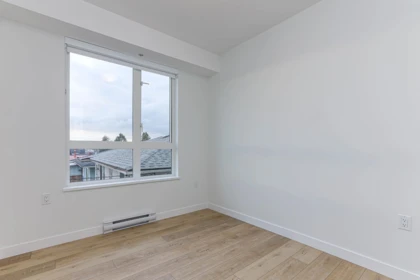 Hallway Photo of 206 4933 Clarendon Street, Vancouver, BC
