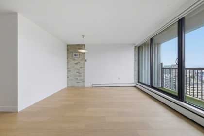 2103 1330 Harwood Street, Vancouver, BC, Vancouver — Apartment/Condo for sale