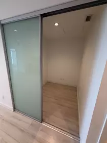 Walk-In Closet Photo of 3008 6080 Mckay Avenue, Burnaby, BC