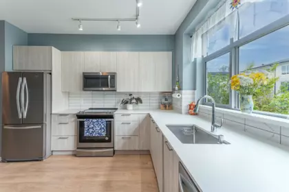2103 18530 Laurensen Place, Surrey, BC, Surrey — Townhouse for sale