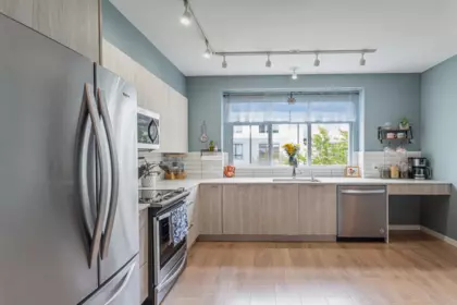 2103 18530 Laurensen Place, Surrey, BC, Surrey — Townhouse for sale