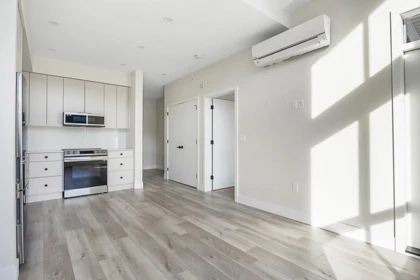 Breakfast Nook Photo of 608 45497 Campus Drive, Chilliwack, BC