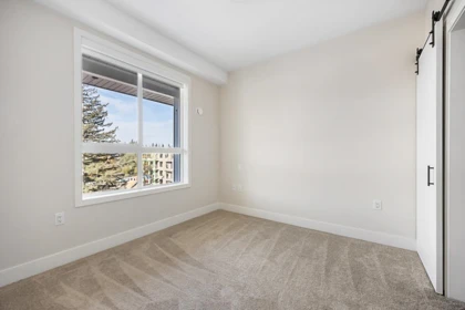 Walk-In Closet Photo of 608 45497 Campus Drive, Chilliwack, BC