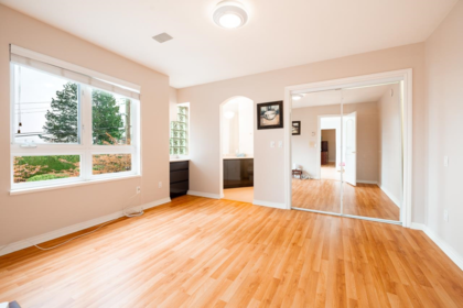 Front Yard Photo of 5809 Sperling Avenue, Burnaby, BC