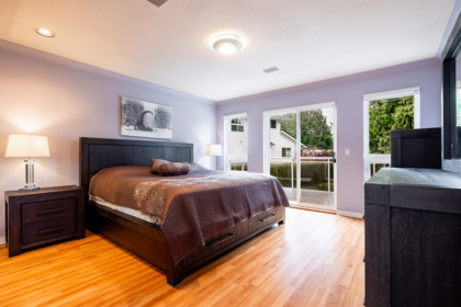 Garden / Landscaping Photo of 5809 Sperling Avenue, Burnaby, BC