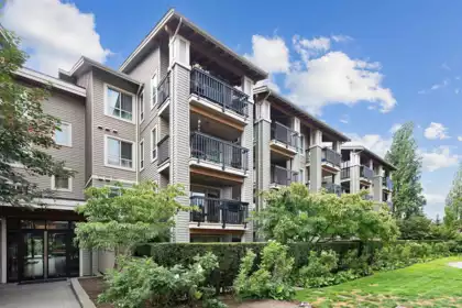 Outdoor Deck Photo of 426 21009 56 Avenue, Langley, BC