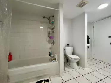 Laundry Room Photo of 918 Baker Drive, Coquitlam, BC