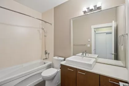 Basement Recreation Room Photo of 206 2473 Atkins Avenue, Port Coquitlam, BC