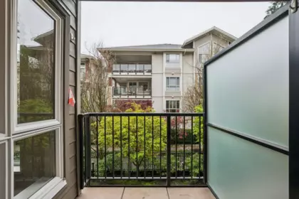 Hallway Photo of 206 2473 Atkins Avenue, Port Coquitlam, BC