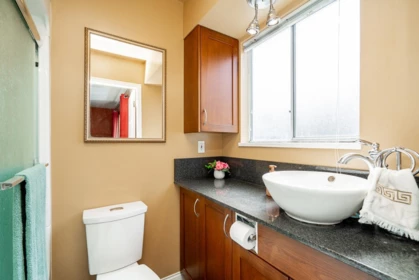 Office / Den Photo of 18320 59a Avenue, Surrey, BC