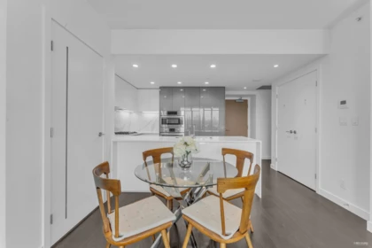 Pantry Photo of 507 2085 Skyline Court, Burnaby, BC