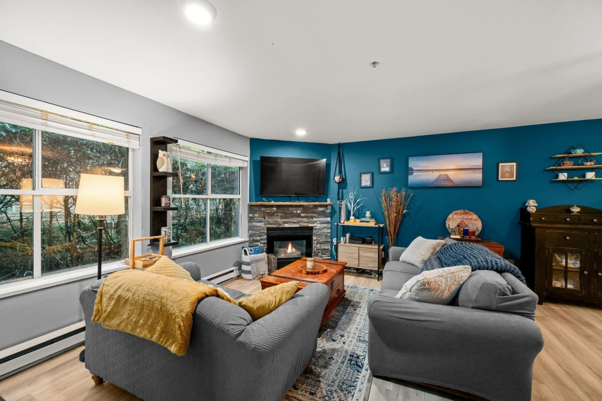 Family Room Photo of 108 4758 53 Street, Delta, BC