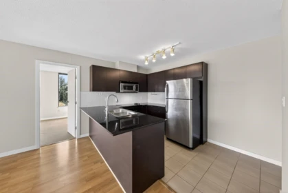 Bedroom 3 Photo of 406 4118 Dawson Street, Burnaby, BC