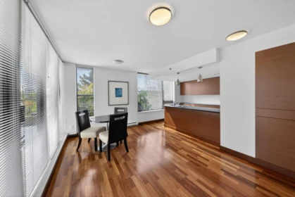 Garden / Landscaping Photo of 406 4118 Dawson Street, Burnaby, BC