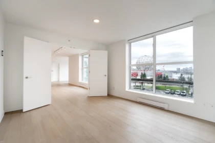 Entry Foyer Photo of 403 1188 Quebec Street, Vancouver, BC