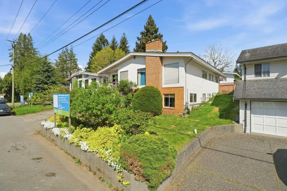 Exterior Rear Photo of 2574 Campbell Avenue, Abbotsford, BC