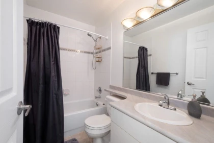 Primary Bathroom Photo of 203 3368 Main Street, Vancouver, BC