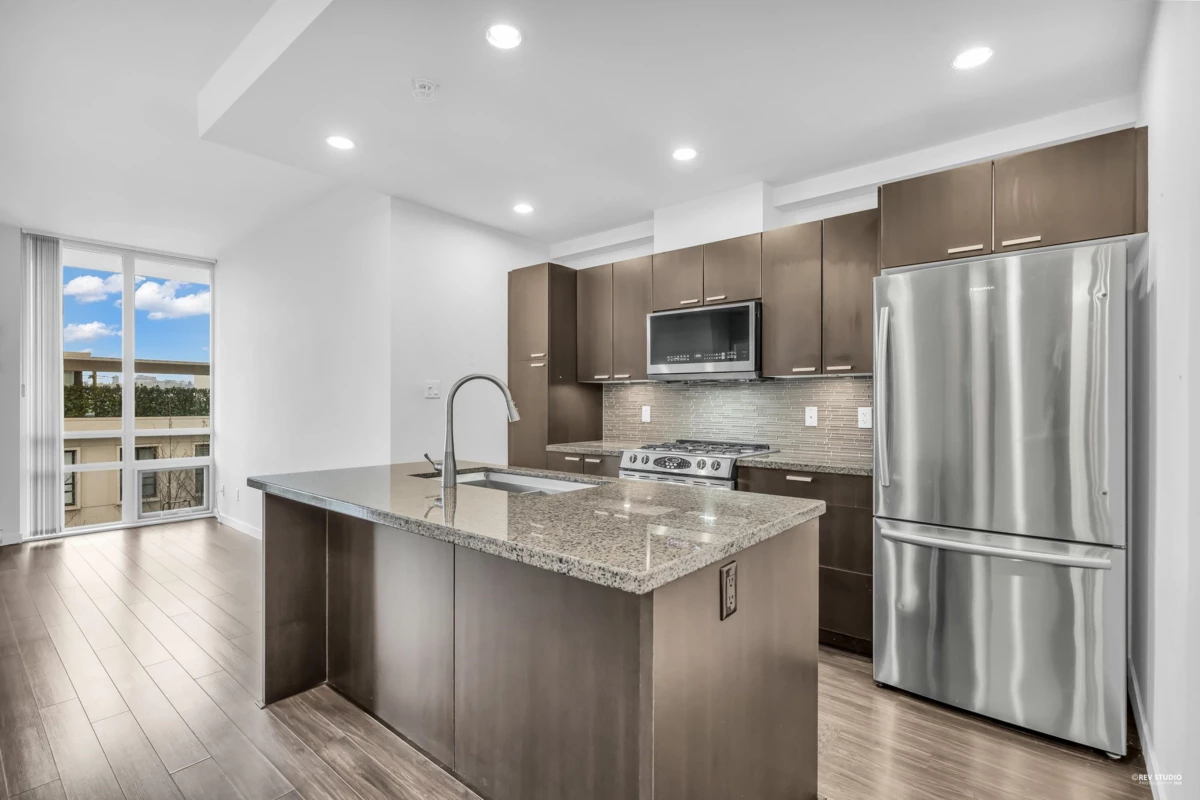 Family Room Photo of 304 2200 Douglas Road, Burnaby, BC