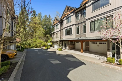 Outdoor Kitchen Photo of 7 23709 111a Avenue, Maple Ridge, BC