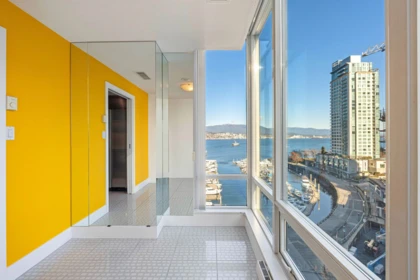 Mudroom Photo of 1002 499 Broughton Street, Vancouver, BC