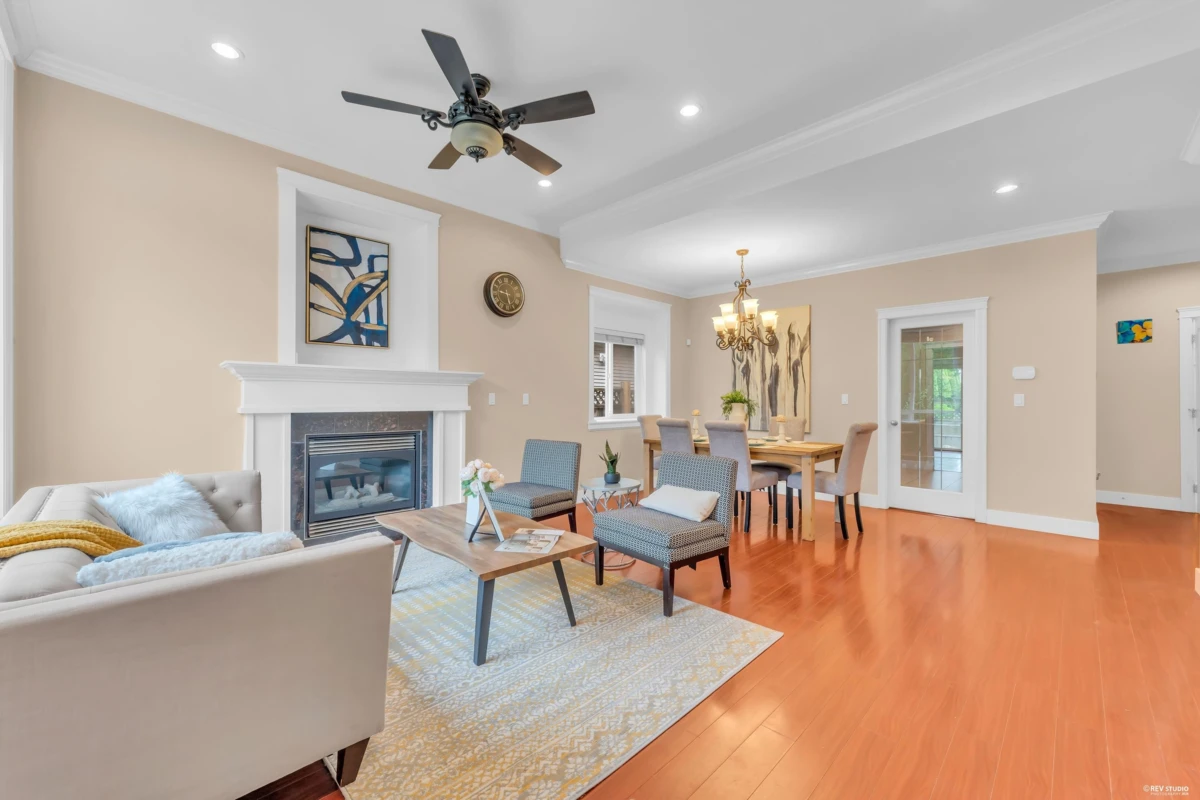 Dining Area Photo of 5880 Irmin Street, Burnaby, BC