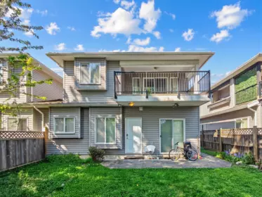 Backyard Photo of 5880 Irmin Street, Burnaby, BC