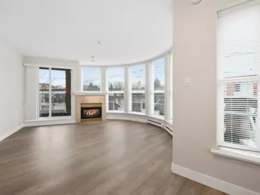Breakfast Nook Photo of 206 1688 E 8th Avenue, Vancouver, BC