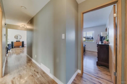 Entry Foyer Photo of 12515 227 Street, Maple Ridge, BC